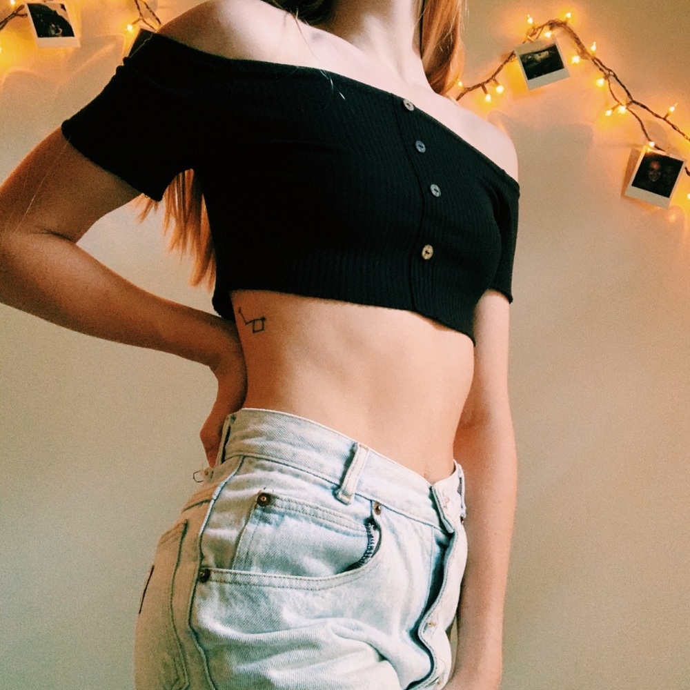 ☼ Off Shoulder Crop ☼